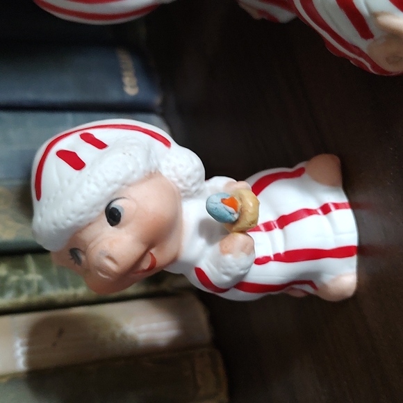 Vintage enesco candy cane pajama piglets pigs Christmas decor grannycore knick k - Picture 7 of 13